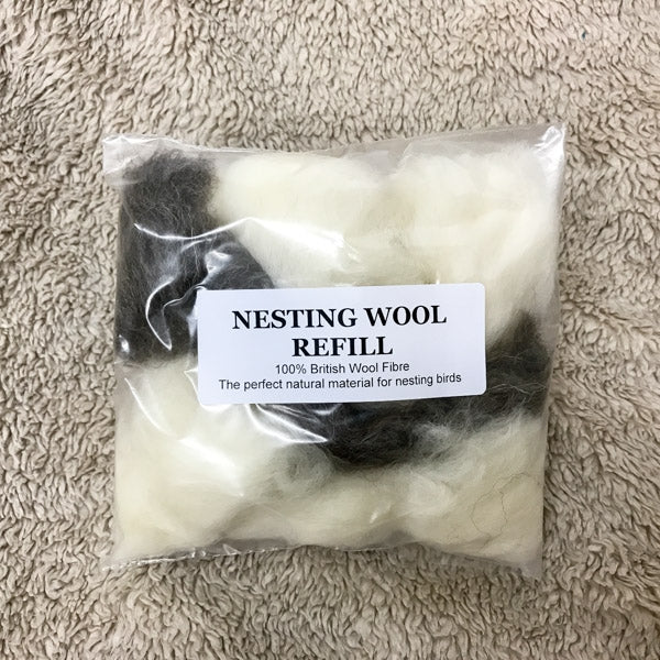 Bird Nesting Materials - British Wool; Birds take strands of natural wool to weave in nests; Bird Nesting Material