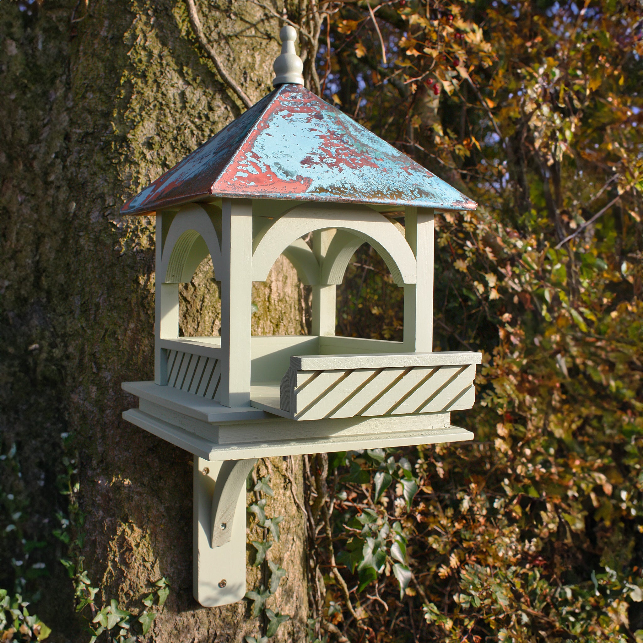 wooden bird table bempton 